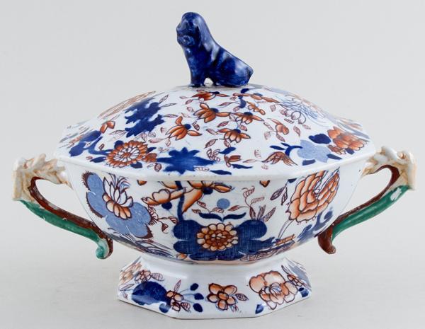 Covered Pot c1820